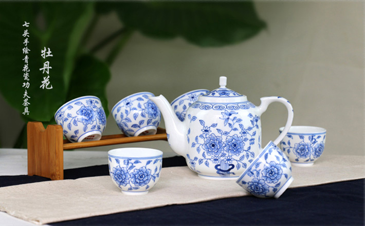 7頭手繪青花(huā)茶具(jù)(牡丹花(huā)）